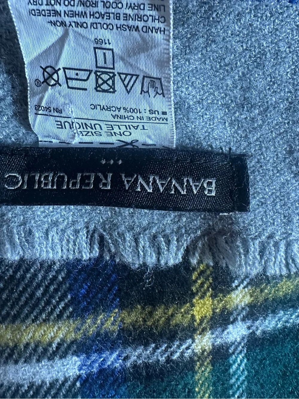 Banana Republic Plaid Blanket Scarf Wrap Shawl Grey Stewart Tartan